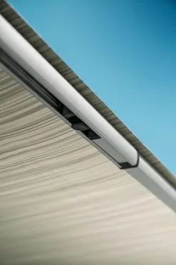 260 Markise Thule 1200 Mystic Grey -Campingudstyr Butik markise20thule20120020posemarkise205 p 2